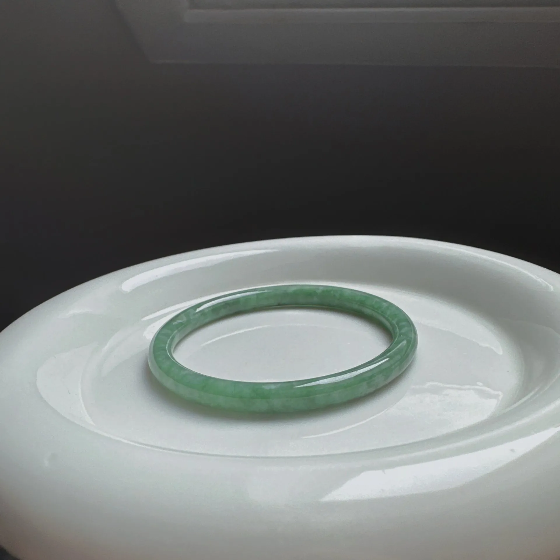 滿綠翡翠叮噹鐲