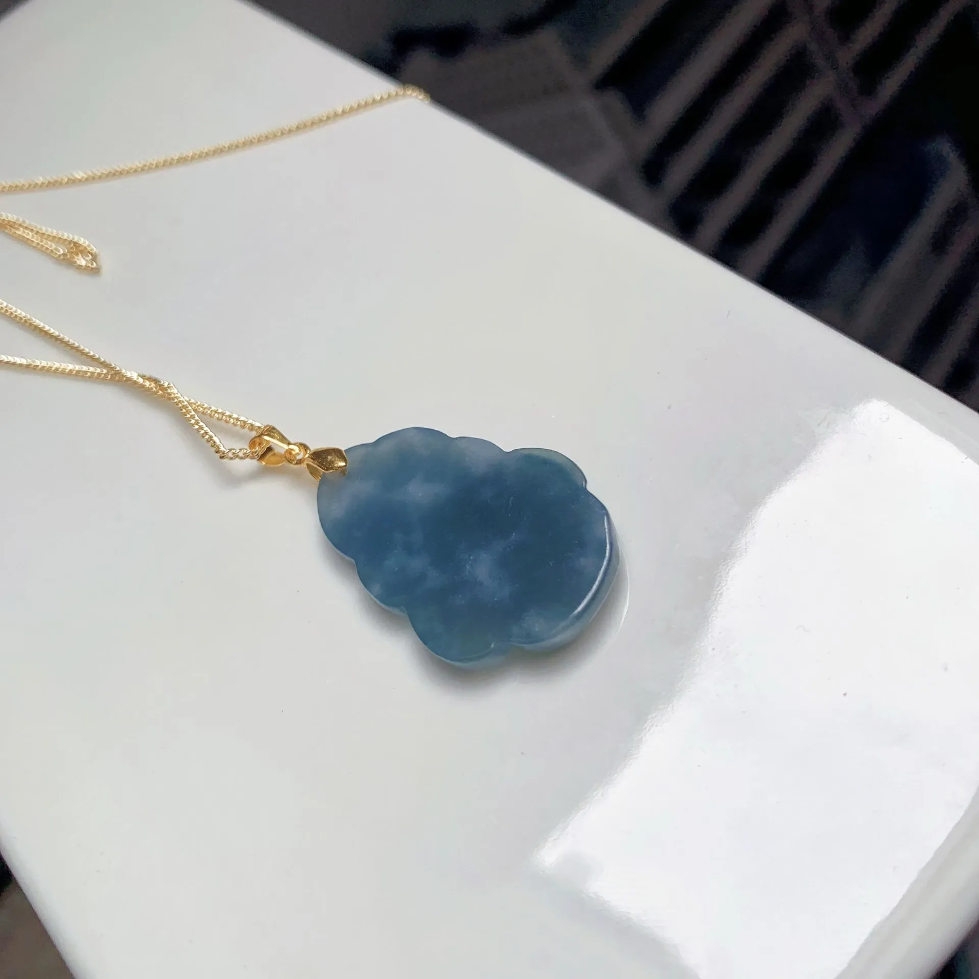 星空紫藍九尾狐翡翠吊墜