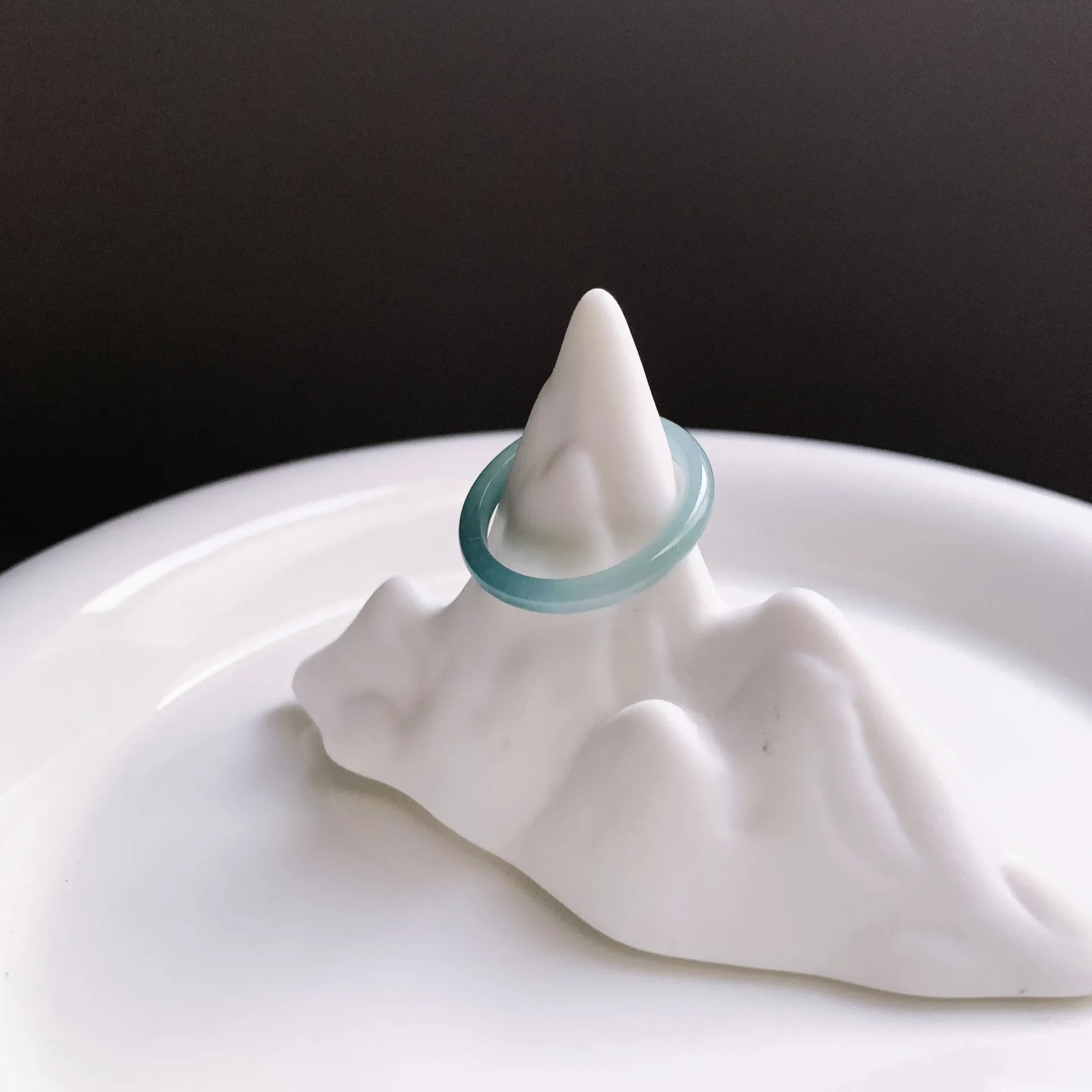 復古冰藍漸變翡翠戒圈