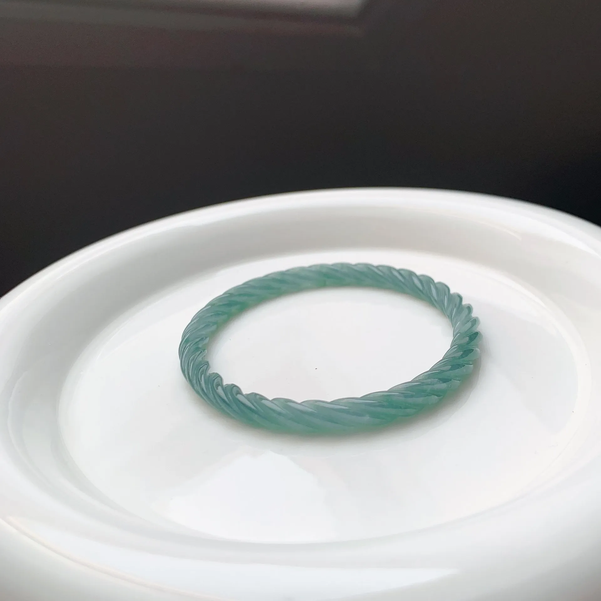 冰藍翡翠麻花鐲